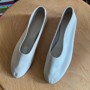 Martiniano Glove Flats NWT